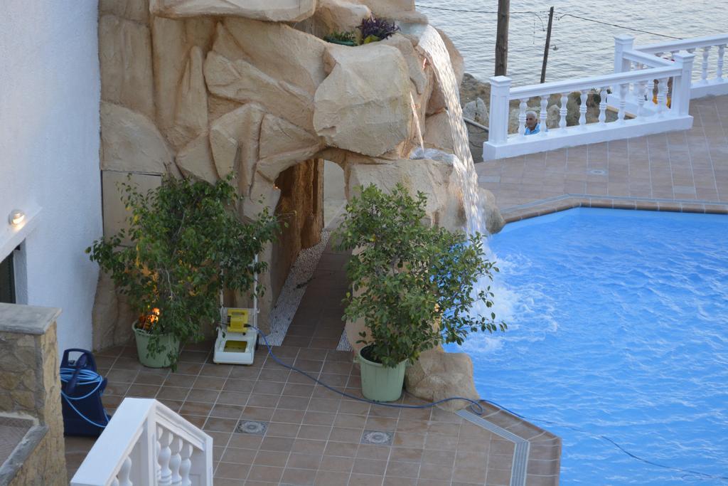 Hotel Finiki View Экстерьер фото